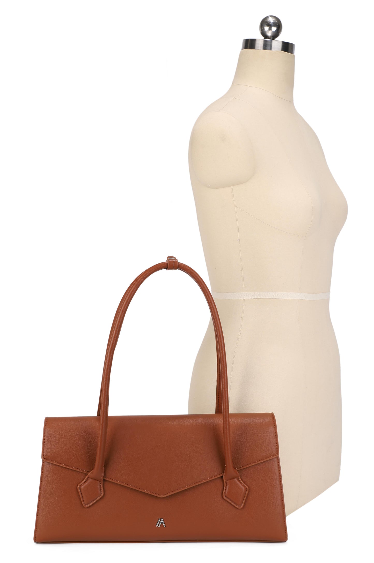 Amara Shoulder